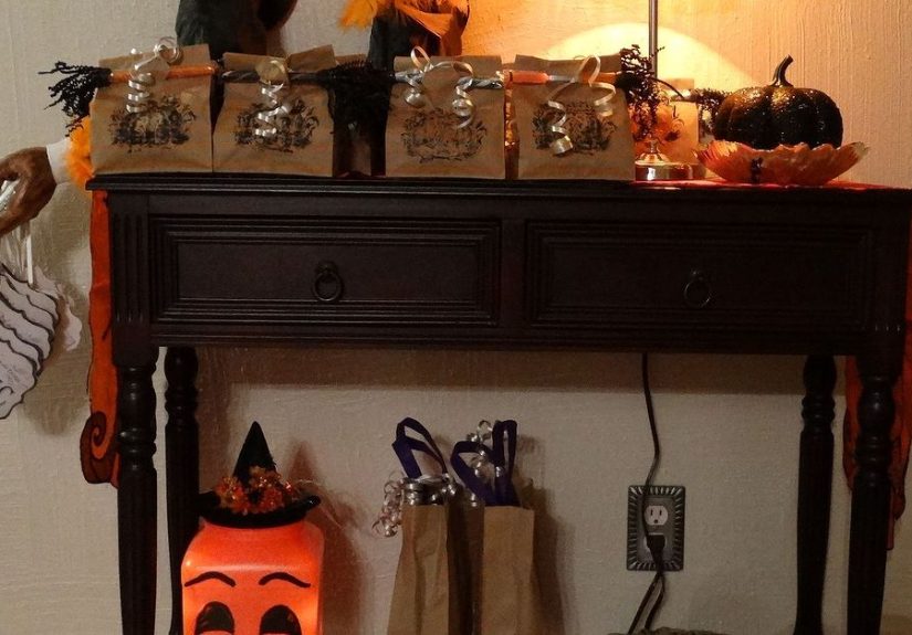 How to Make Charming Witch Broom Party Favors