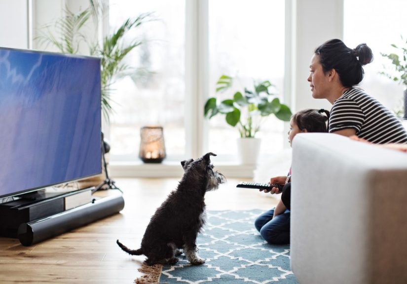 How to Set up Two TVs in the Same Room