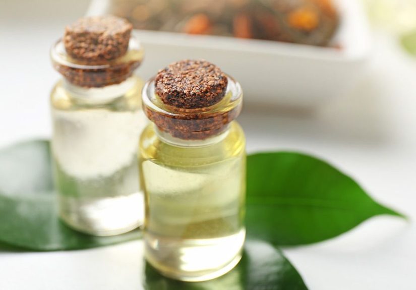 Tea Tree Oil Side Effects: On Your Skin and Inhalation