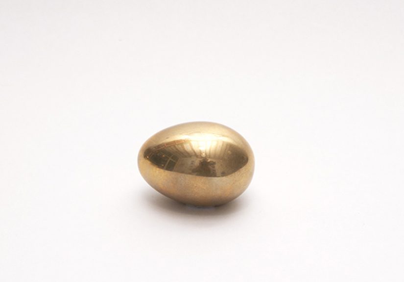 Carl Auböck Studio Brass Egg (Large)