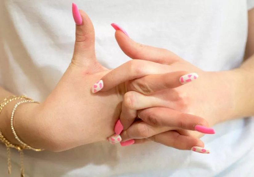 Cracking Your Knuckles: Is It Bad for You?