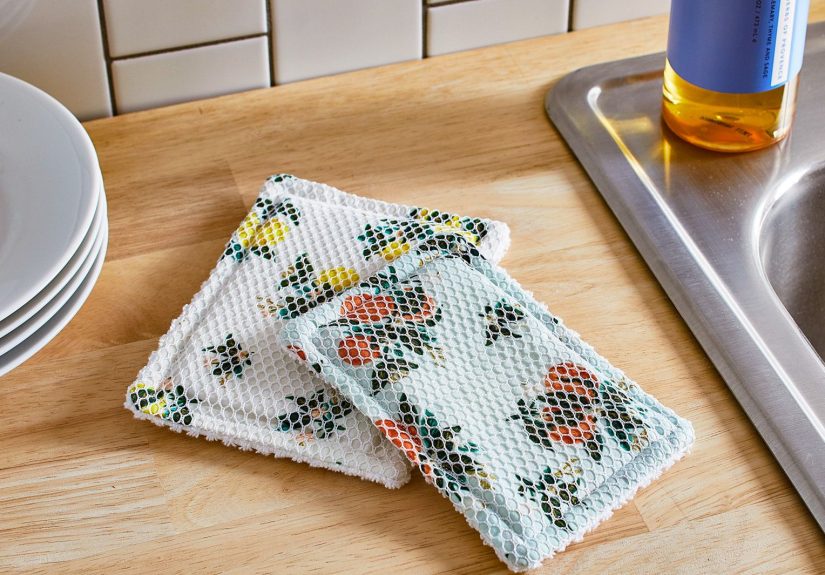 Make This Reusable Kitchen Sponge for an Eco-Friendly Scrubber