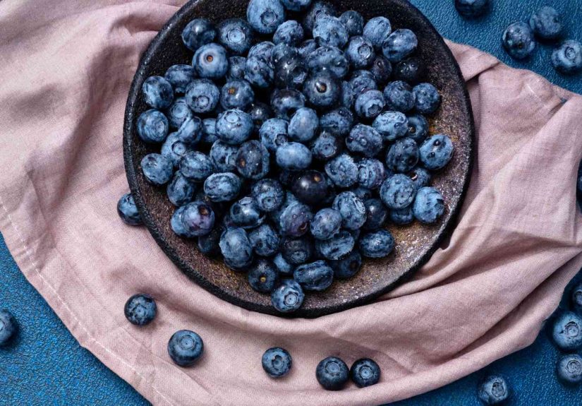 Eating More of These 9 Superfoods Could Add Years to Your Life, Experts Say