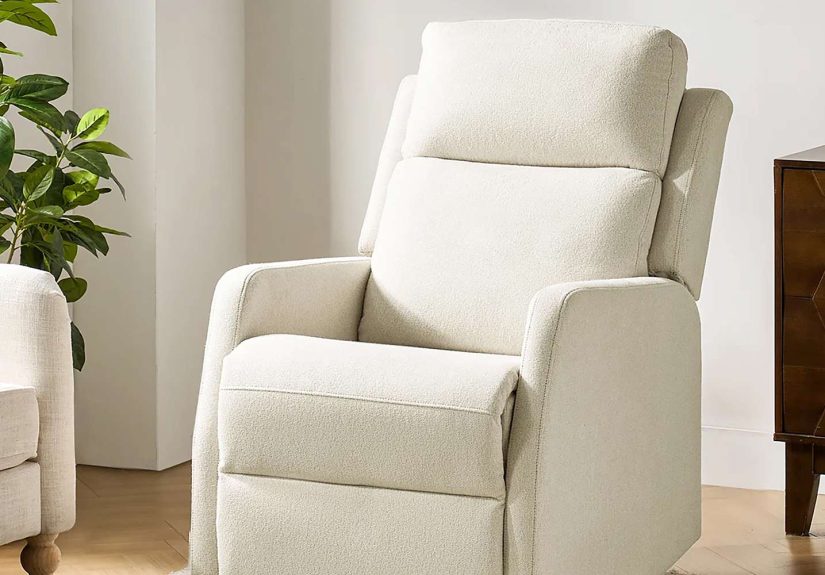 This On-Sale Recliner Chair Looks Like a $2,299 Version