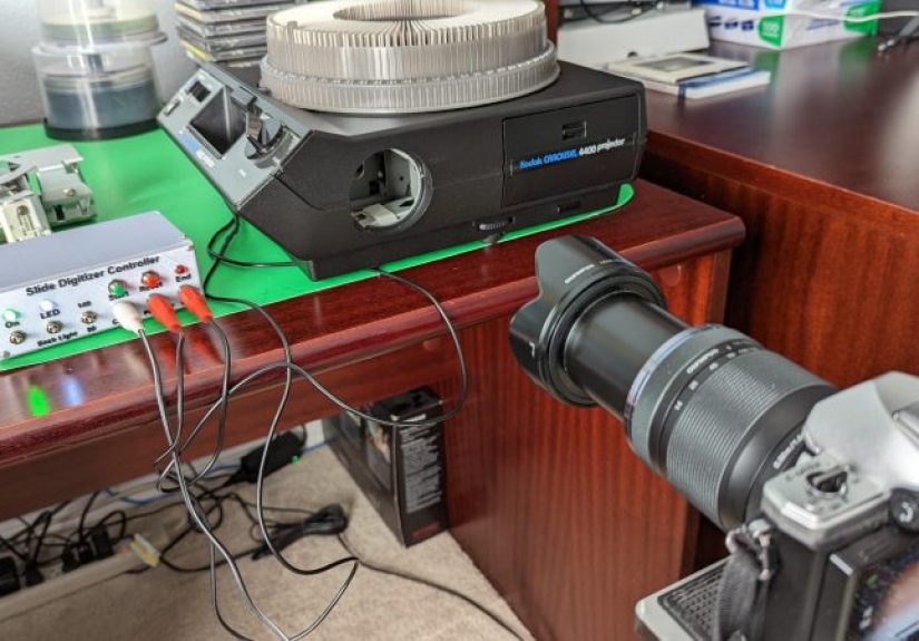 An Automated Digitizer For 35mm Slides
