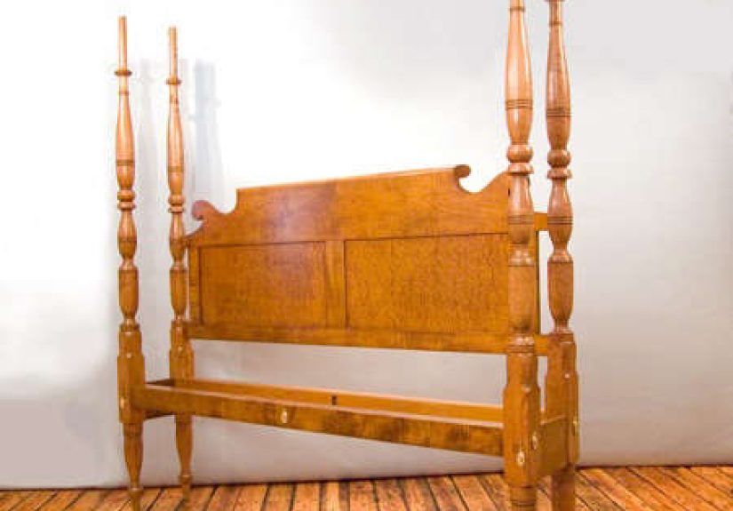 Antiques & Vintage: Leonards New England Supplies Bed to Obamas