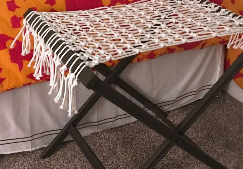 How to Make Macrame Luggage Rack DIY
