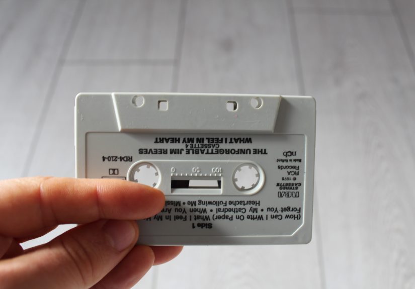 How to Manually Rewind a Cassette Tape: 5 Steps