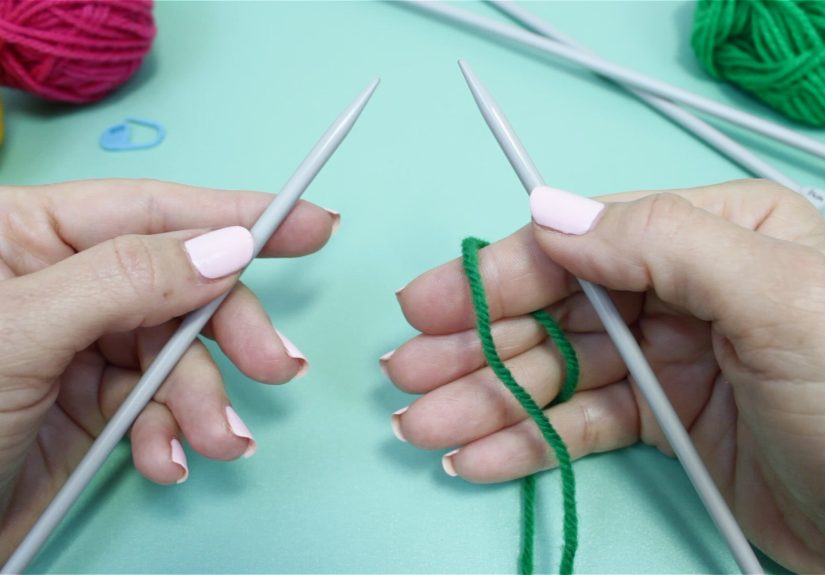 Knitting vs. Crochet: What's the Difference (and How to Choose One)