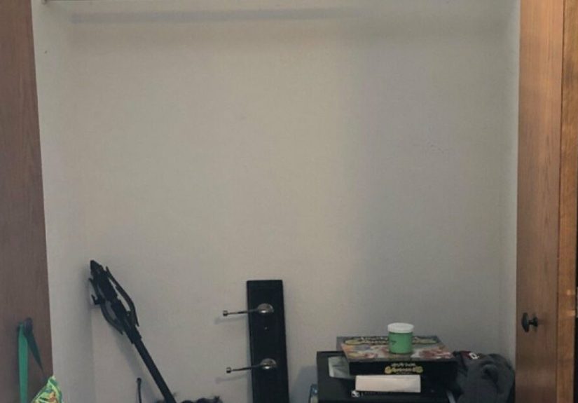 Repurposed Closet Turned Small Home Office DIY Idea