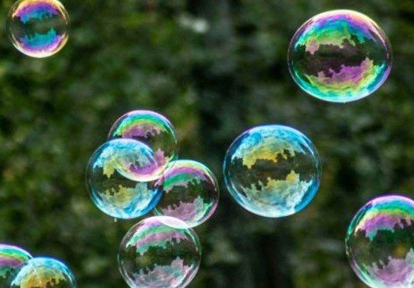 Ten Weirdly Useful Scientific Facts About Bubbles